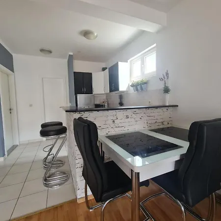 Apartman Jadra Μακάρσκα